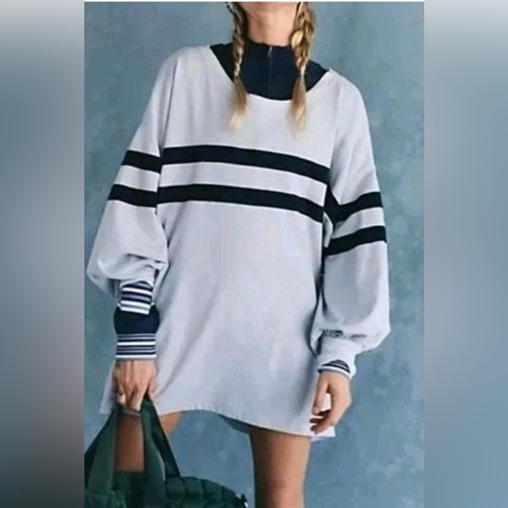 Free People Movement Post Up Layer Navy Oversized Sweatshirt Tunic ~ NWOT